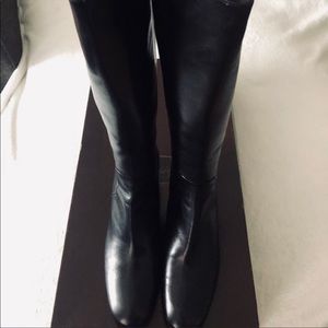 New Women’s Shoes from Classique Shoe Salon.